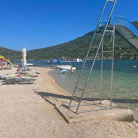 Vincic * Rogoznica (Sibenik-Knin)