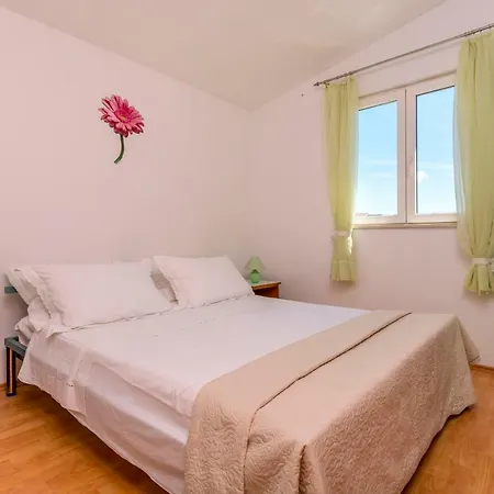 Vincic Apartman Rogoznica (Sibenik-Knin)